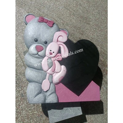 Aranyos Teddy sírköves emlékmű